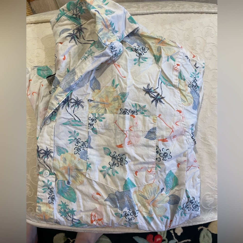 Men’s Hawaiian shirt